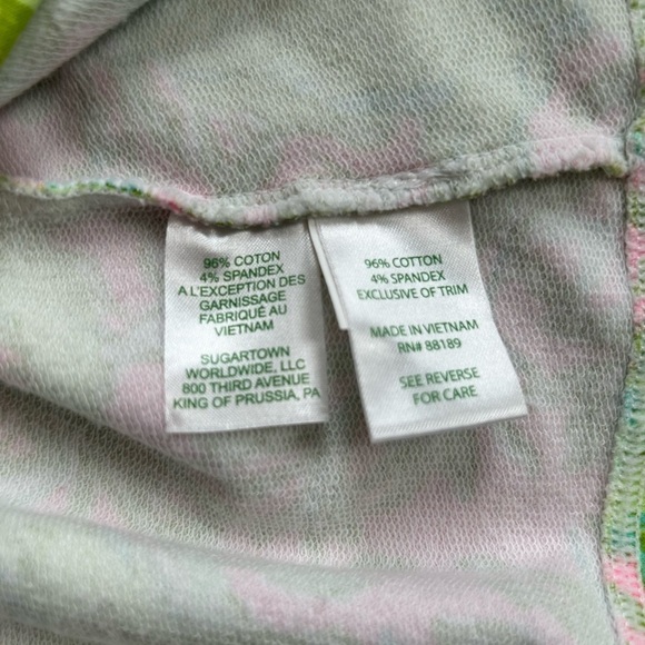 Lilly Pulitzer Skipper Popover Lace Sleeve 
Pelican Pink Chimply Chic 
Size XS - Picture 3 of 7